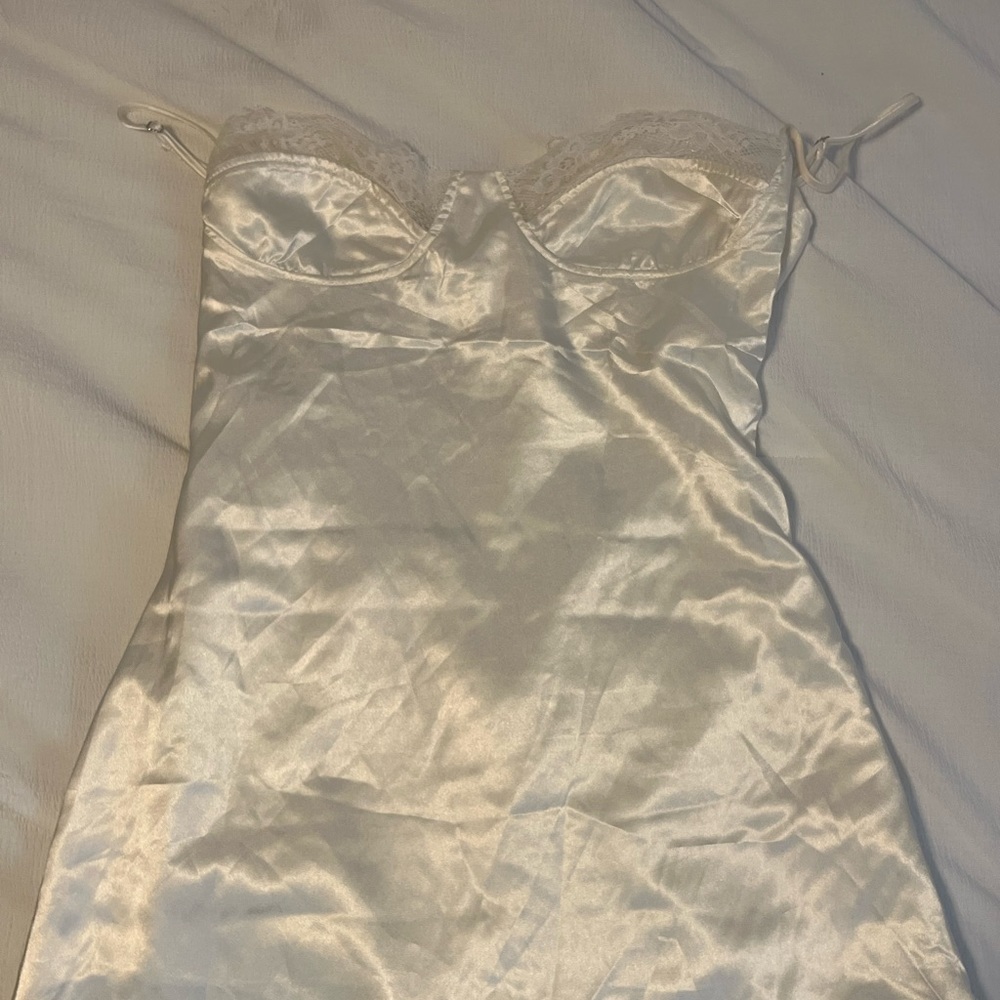 (no label) white lace & satin mini dress